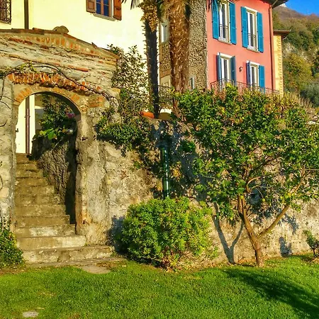 Casa Del Portico
