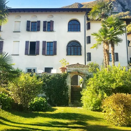 Casa Del Portico Bauernhof Mezzegra